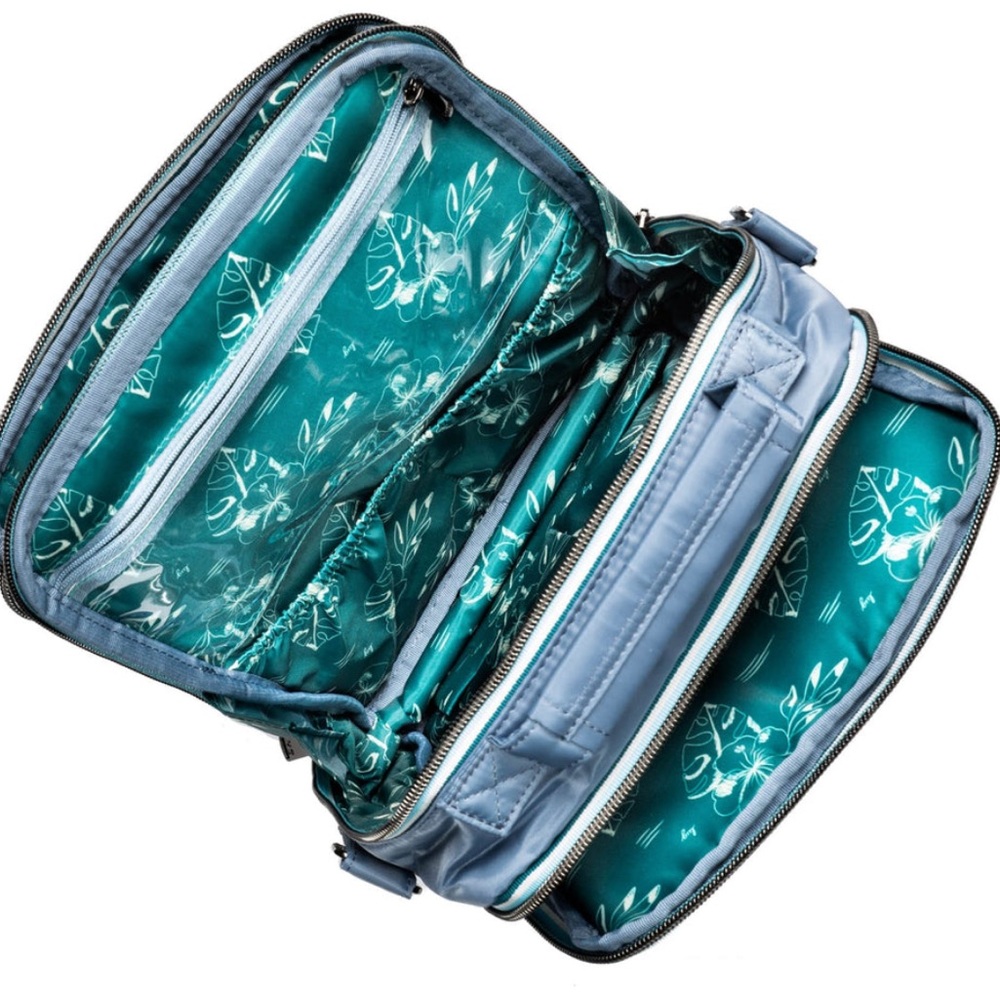 Lug Wrangler Crossbody in Blue Moon - Picture 3 of 5